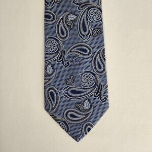 Jos A Bank Signature Collection %100 Silk Navy and Blue Paisley Men's Tie